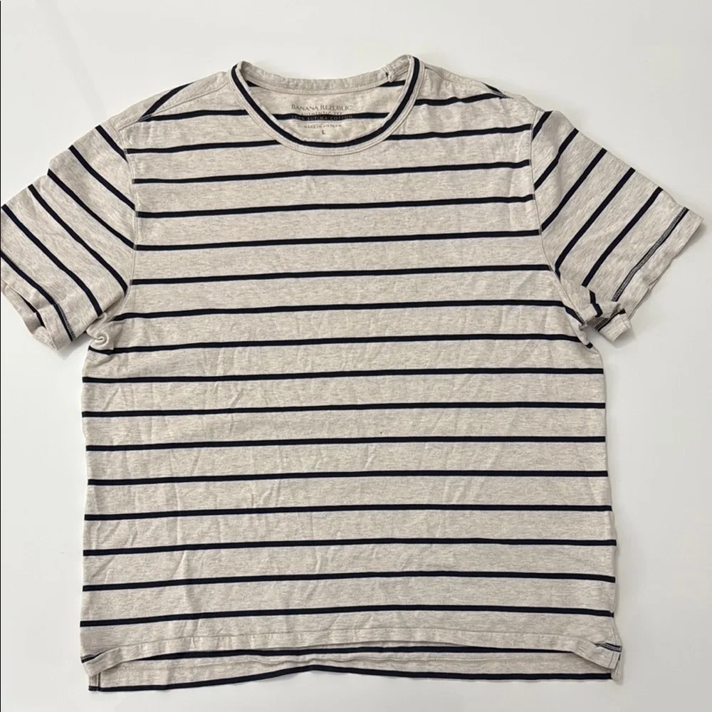 Banana Republic Crewneck Authentic Tee Size L Oatmeal/Navy Striped